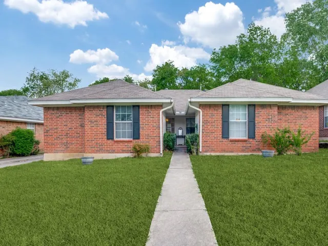 $1,575 | 510 Strata Drive, Denton, TX 76201