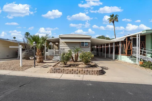 $1,450 | 11411 North 91st Avenue, Unit LOT 110, Peoria, AZ 85345