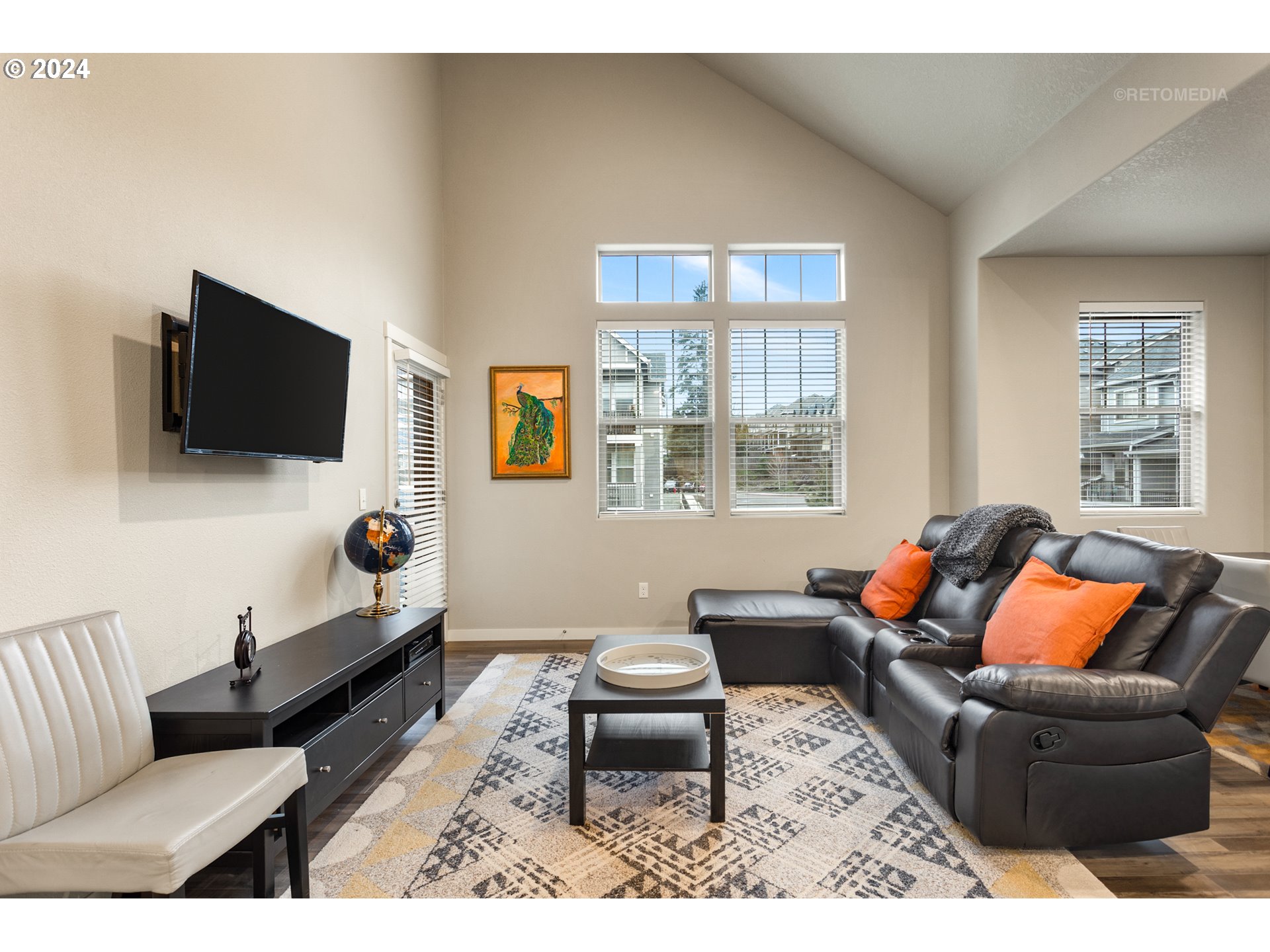 17137 Southwest Appledale Road, Unit 308 Beaverton, OR 97007 - Photo 4 of 32 Gallery Image 4