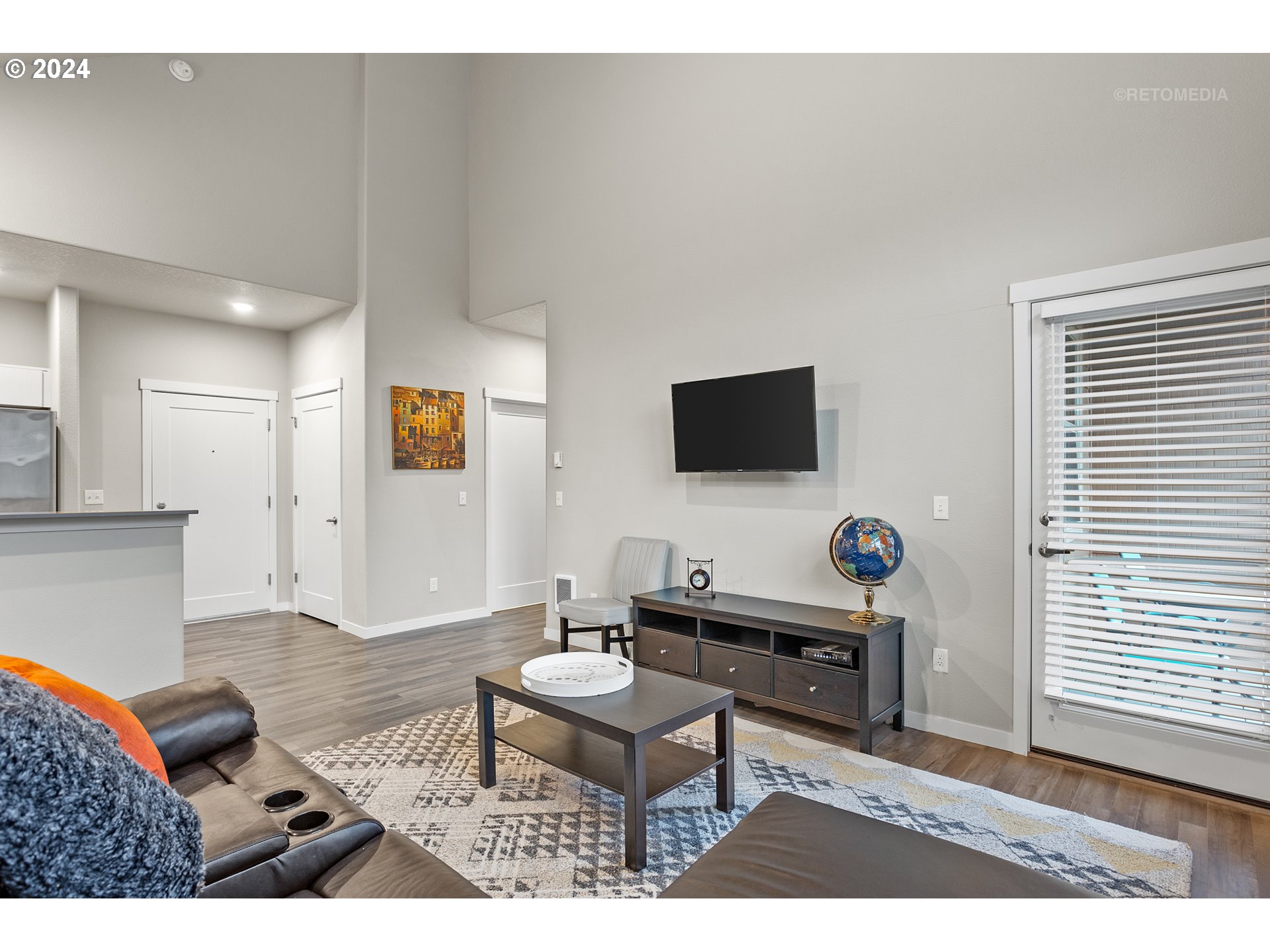 17137 Southwest Appledale Road, Unit 308 Beaverton, OR 97007 - Photo 8 of 32 Gallery Image 8
