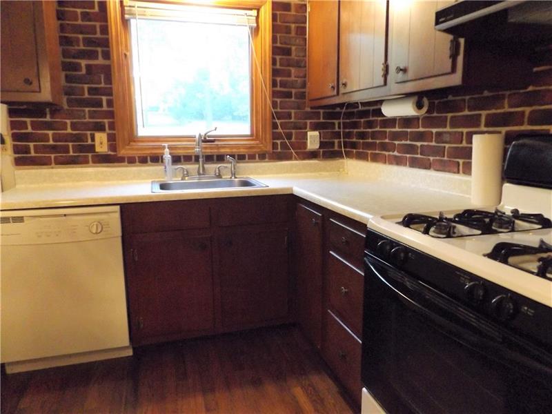 3209 Kane Road Aliquippa, PA 15001 - Photo 4 of 21 Gallery Image 4