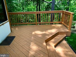 950 Riversedge Circle Annapolis, MD 21401 - Photo 5 of 32 DECK OFF OF PORCH