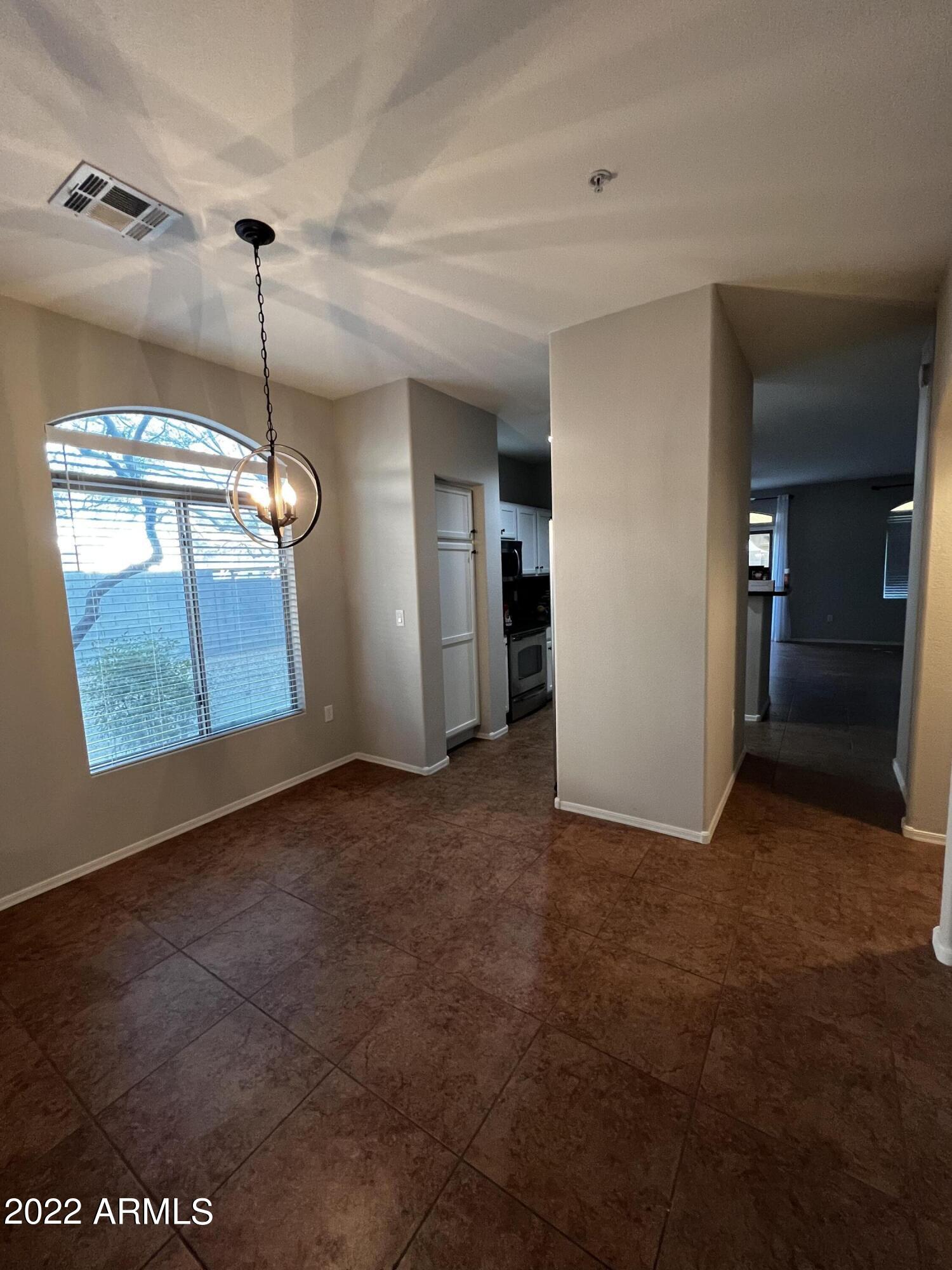 2150 West Alameda Road, Unit 1068 Phoenix, AZ 85085 - Photo 12 of 30 Dining Room 2