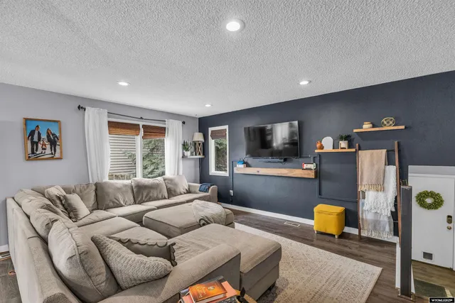 $360,000 | 212 Taylor Street, Rock Springs, WY 82901