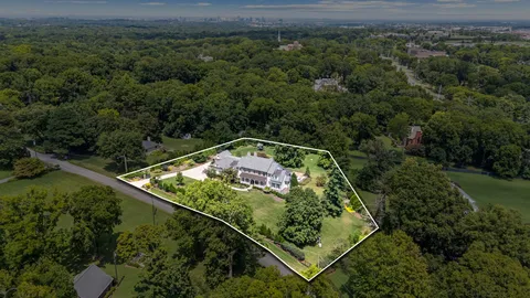 $4,990,000 | 5008 Brentview Court, Nashville, TN 37220