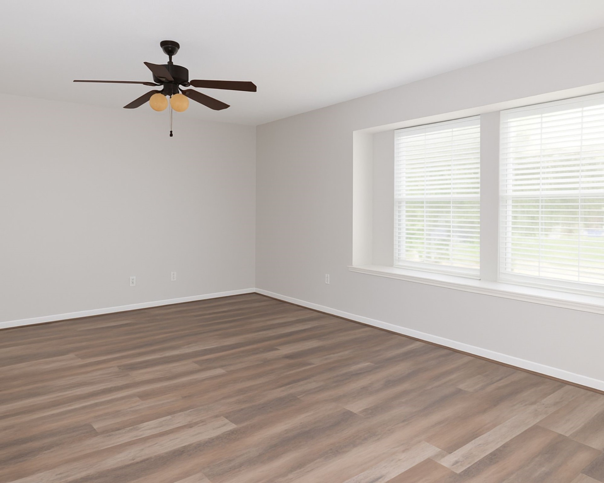29322 Fox River Drive Spring, TX 77386 - Photo 17 of 24 Upstairs Gameroom