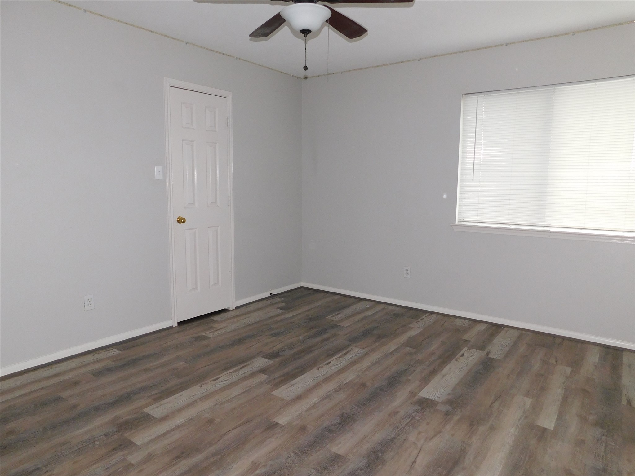 29322 Fox River Drive Spring, TX 77386 - Photo 21 of 24 Bedroom 3