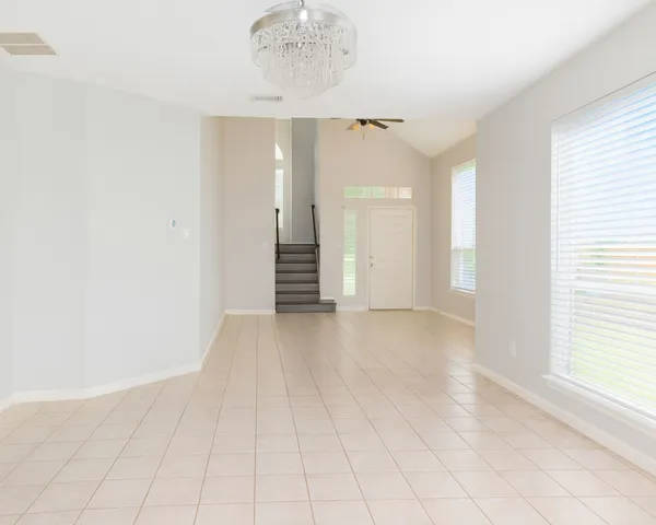 $2,200 | 29322 Fox River Drive, Spring, TX 77386