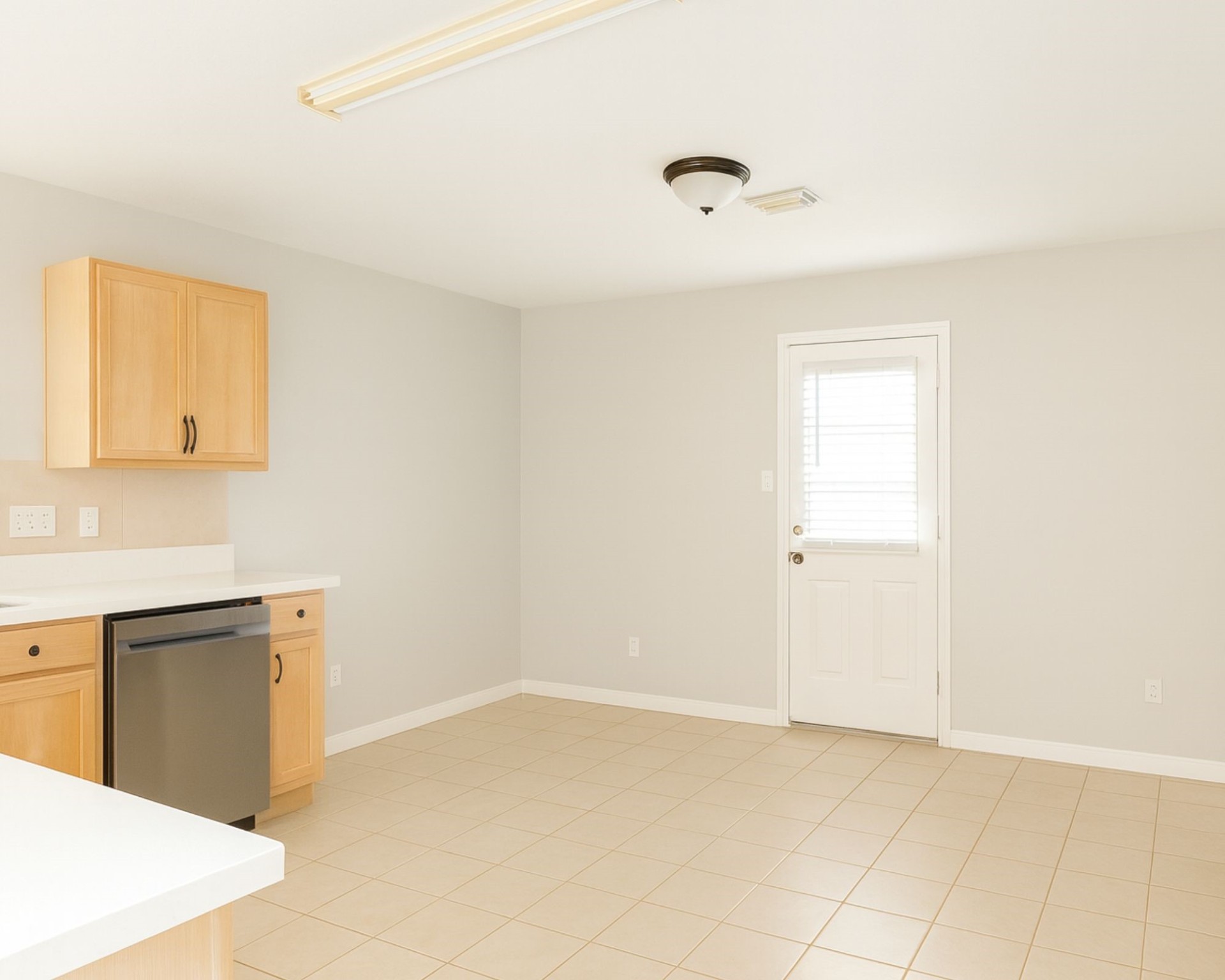 29322 Fox River Drive Spring, TX 77386 - Photo 9 of 24 Kitchen Breakfast Area