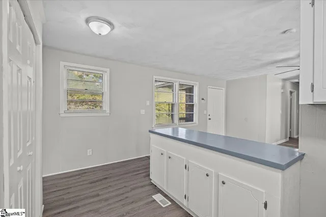 $217,000 | 161 Oak Street, Boiling Springs, SC 29316