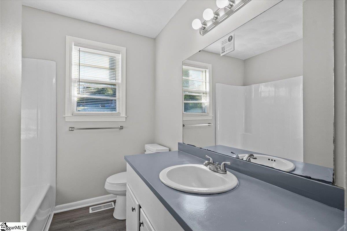 161 Oak Street Boiling Springs, SC 29316 - Photo 19 of 36