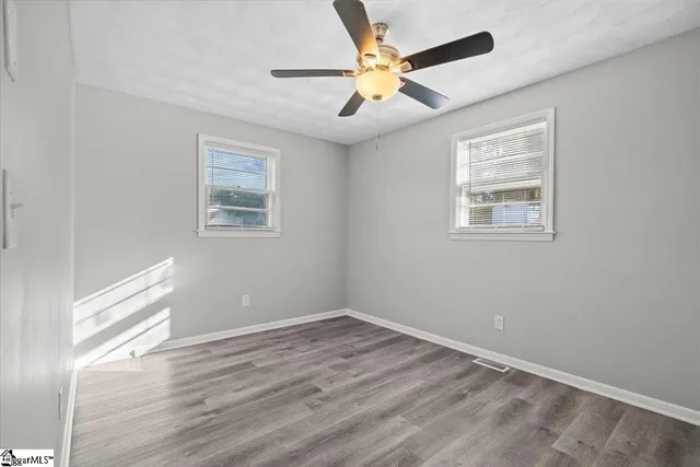 $217,000 | 161 Oak Street, Boiling Springs, SC 29316