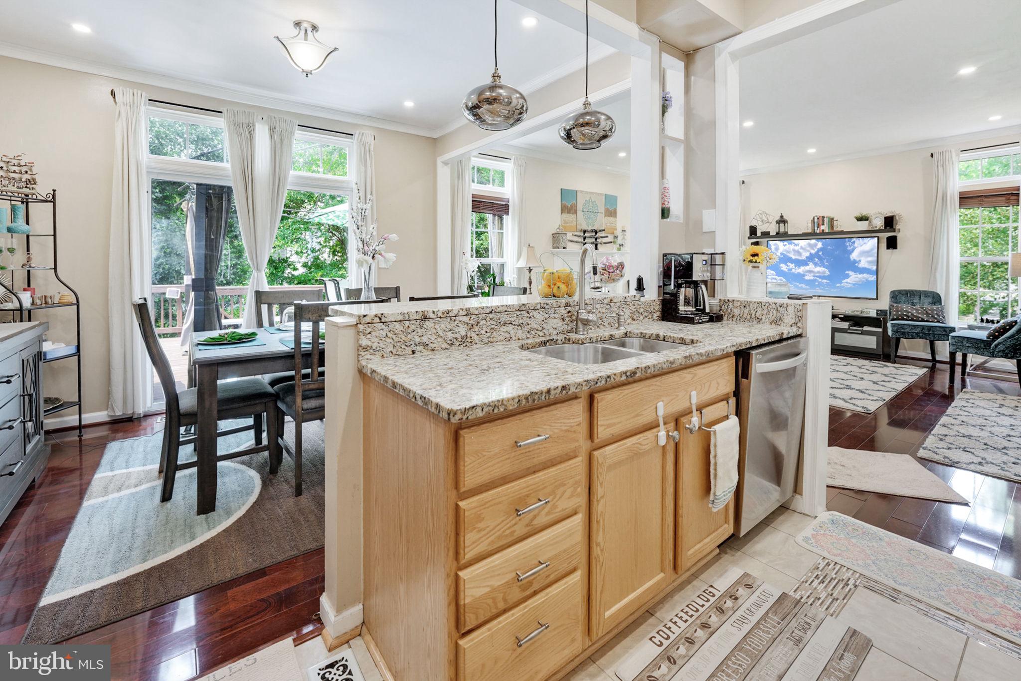14729 Links Pond Circle Gainesville, VA 20155 - Photo 15 of 38 Kitchen