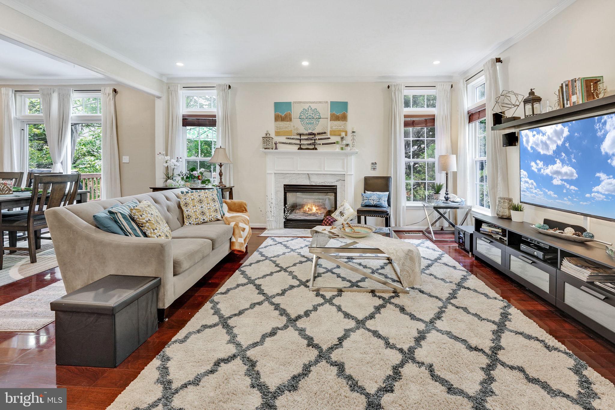 14729 Links Pond Circle Gainesville, VA 20155 - Photo 6 of 38 Family Room