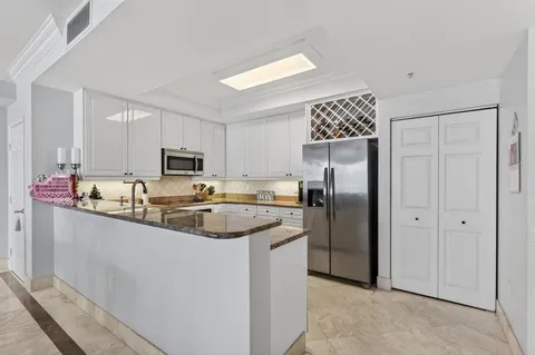 $995,000 | 100 South Birch Road, Unit 1003, Fort Lauderdale, FL 33316