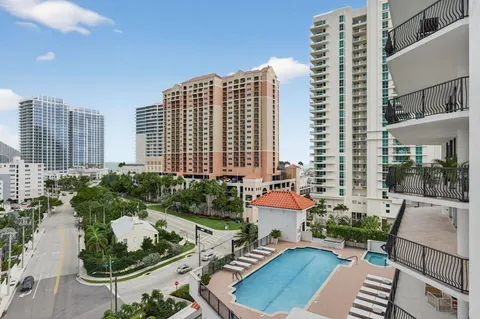 $995,000 | 100 South Birch Road, Unit 1003, Fort Lauderdale, FL 33316