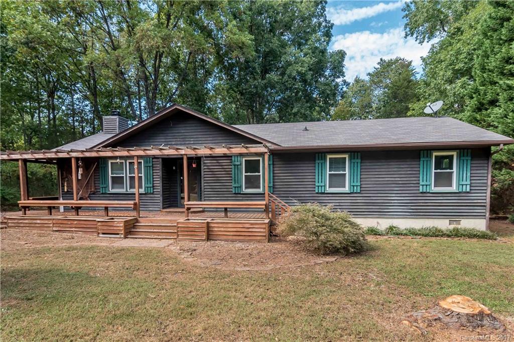 13740 Woody Point Road, Unit 19 Charlotte, NC 28278 - Photo 2 of 18 Gallery Image 2