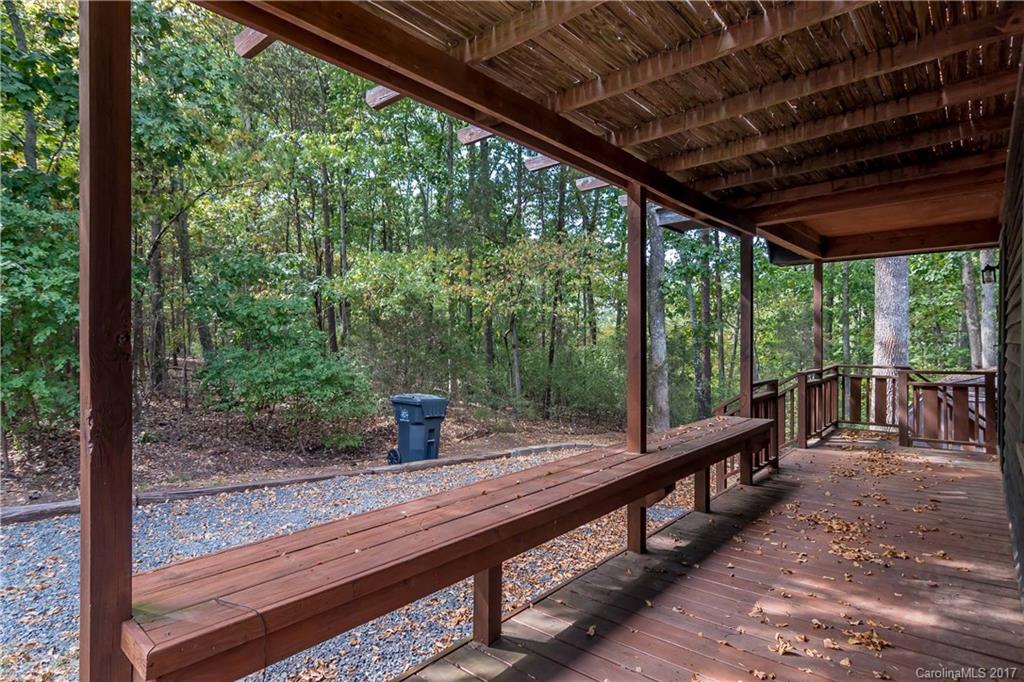 13740 Woody Point Road, Unit 19 Charlotte, NC 28278 - Photo 16 of 18 Gallery Image 16