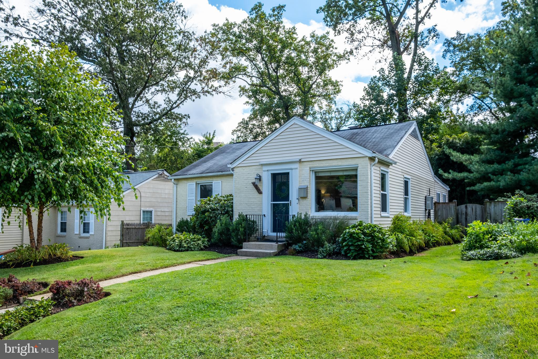 3406 Murdock Road Kensington, MD 20895 - Photo 2 of 38 Gallery Image 2