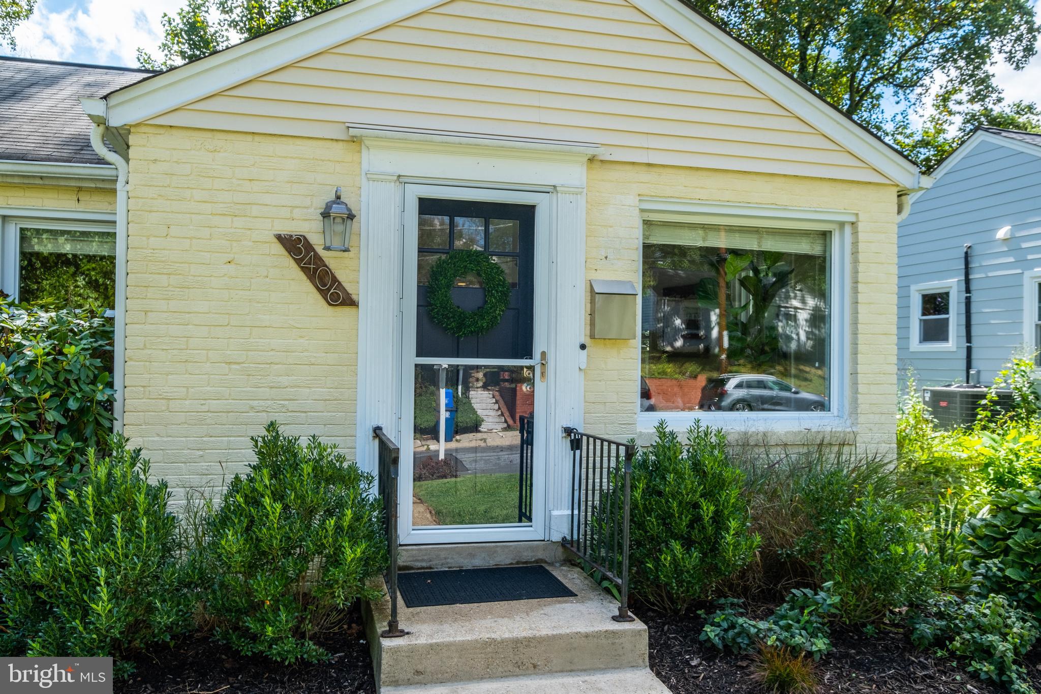 3406 Murdock Road Kensington, MD 20895 - Photo 3 of 38 Gallery Image 3