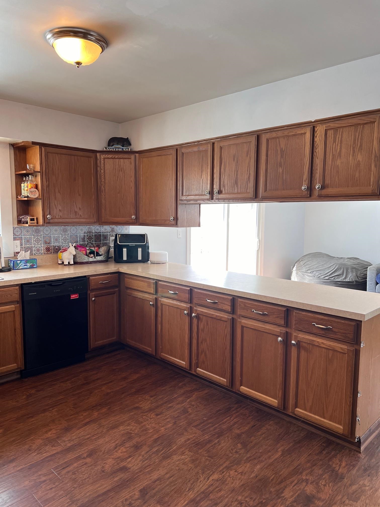 1056 East Beard Road Perry, MI 48872 - Photo 7 of 19 50137049-da590ebe-a776-4912-8397-98776d86ad84.JPG