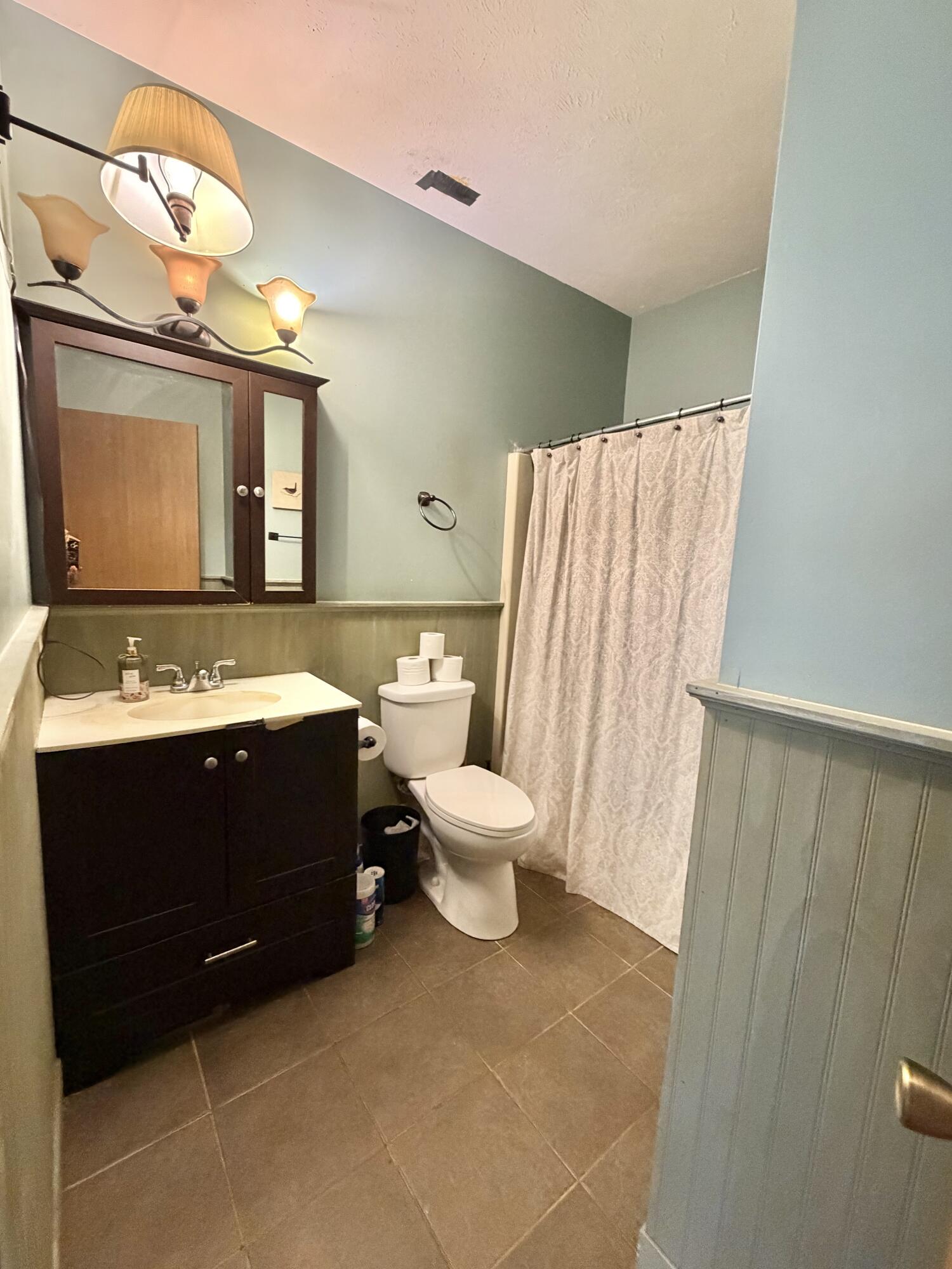 757 North County Line Road Westville, IN 46391 - Photo 6 of 15 1500x2000