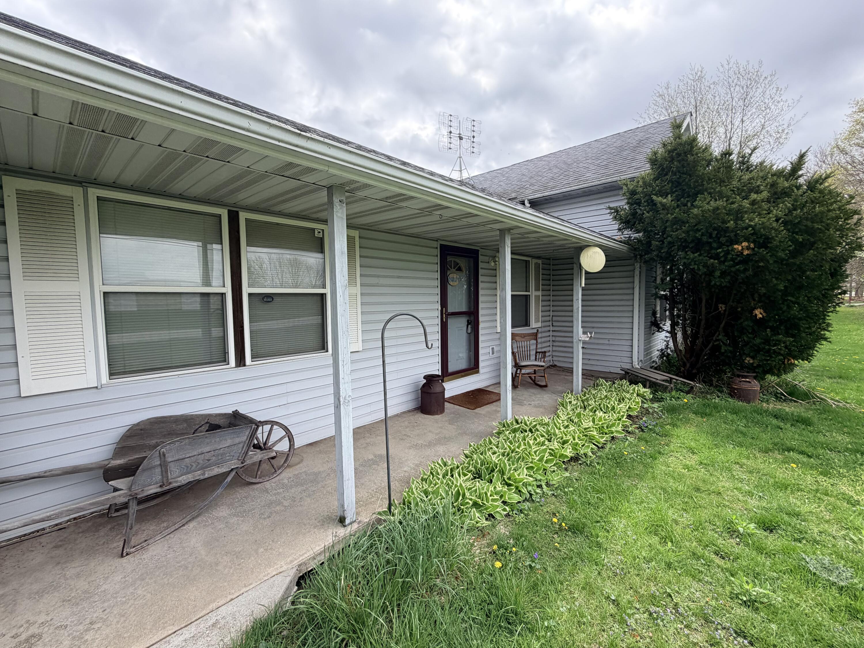 757 North County Line Road Westville, IN 46391 - Photo 7 of 15 3000x2250