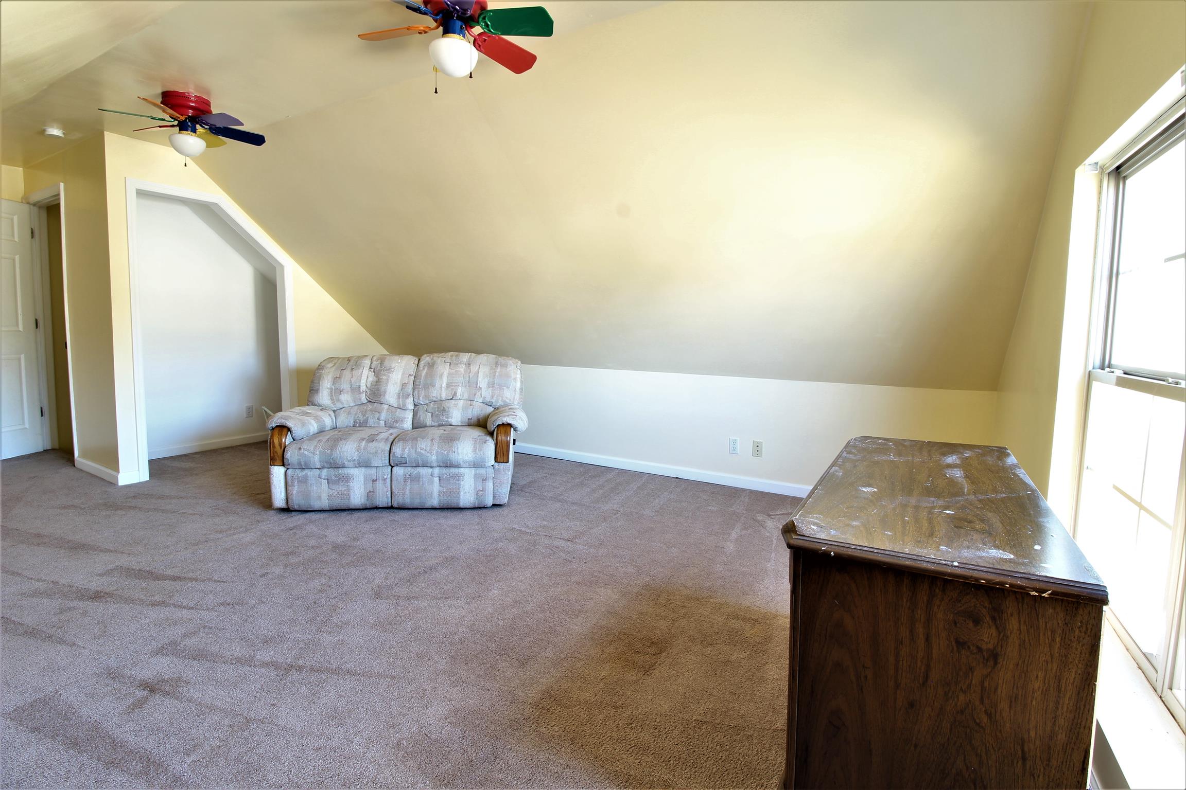 176 Simons Boulevard Morrison, TN 37357 - Photo 21 of 21 a view of room and window