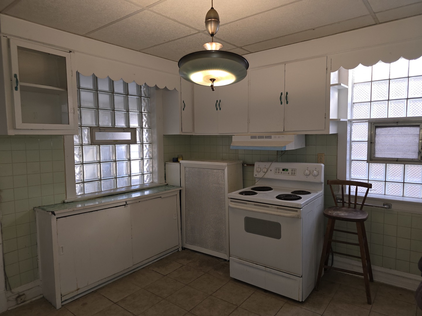 7515 South Green Street Chicago, IL 60620 - Photo 10 of 24