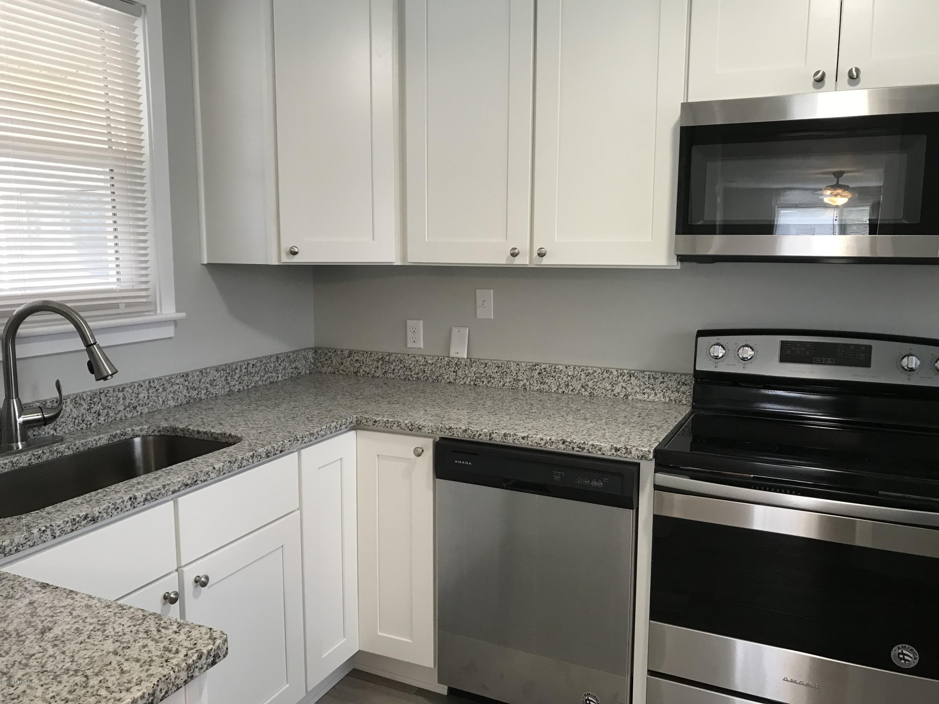7223 Midway Road Jacksonville, FL 32244 - Photo 3 of 24 Kitchen