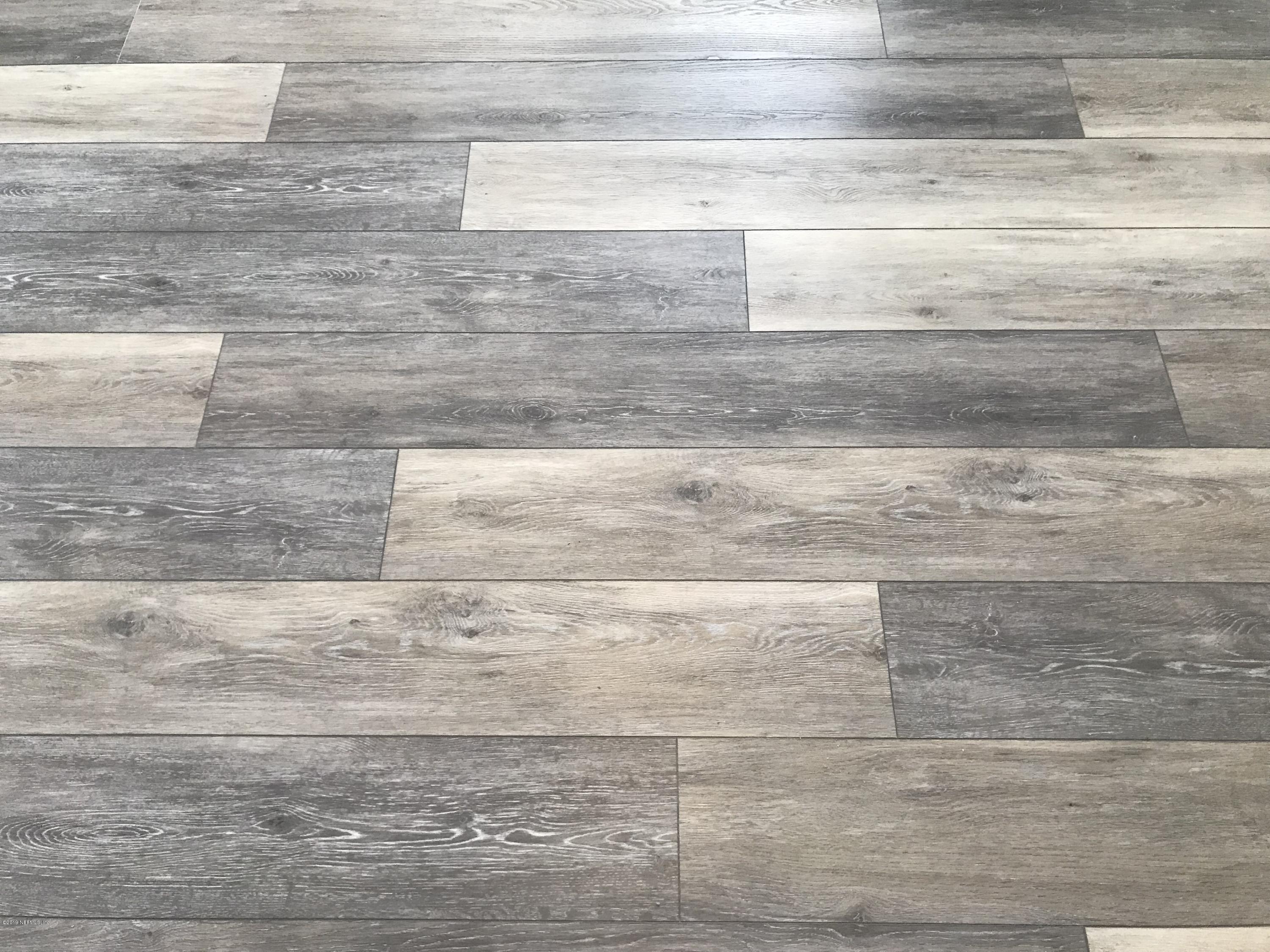 7223 Midway Road Jacksonville, FL 32244 - Photo 10 of 24 Flooring