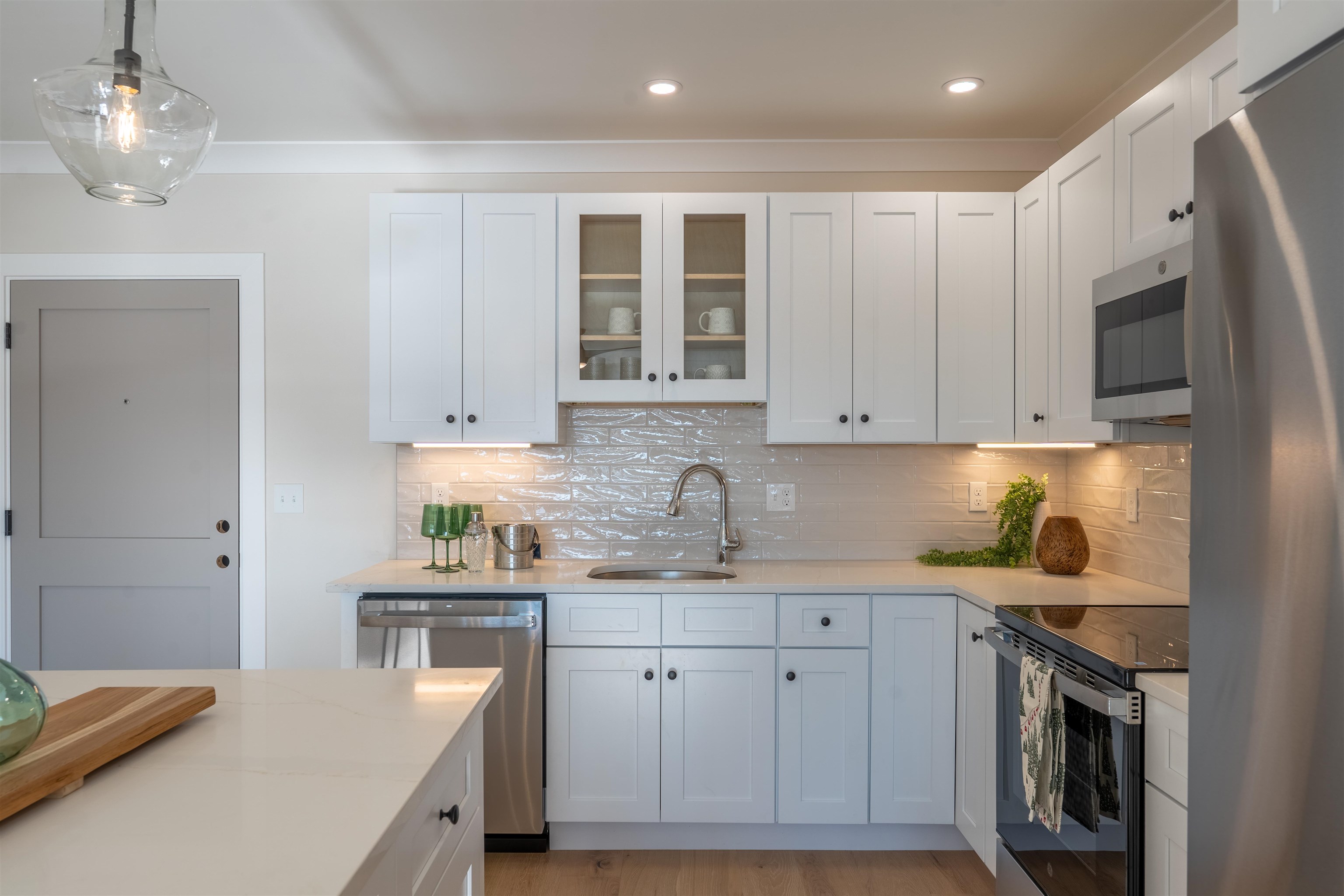 815 Lafayette Road, Unit 102 Portsmouth, NH 03801 - Photo 21 of 28