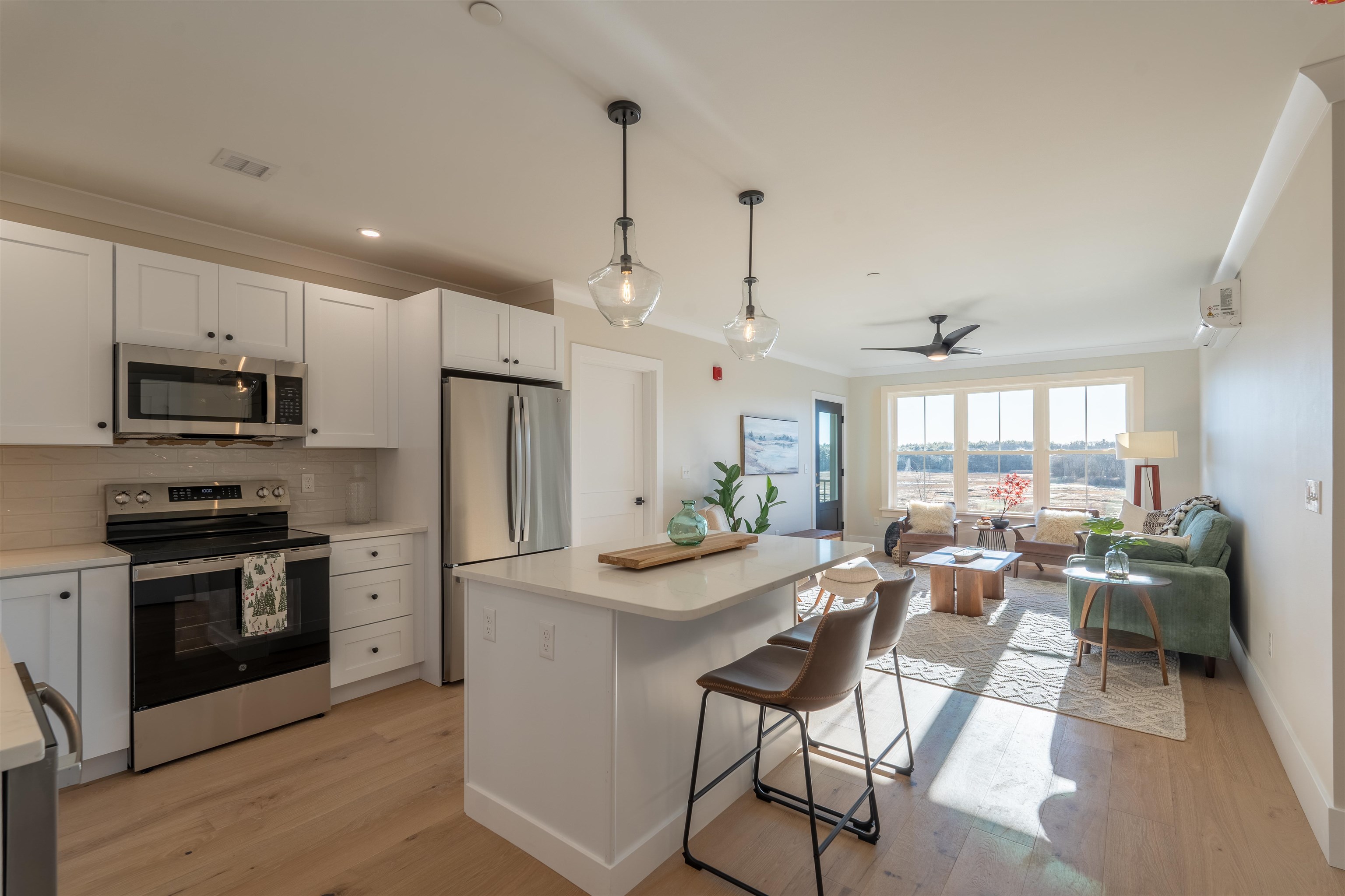 815 Lafayette Road, Unit 102 Portsmouth, NH 03801 - Photo 22 of 28