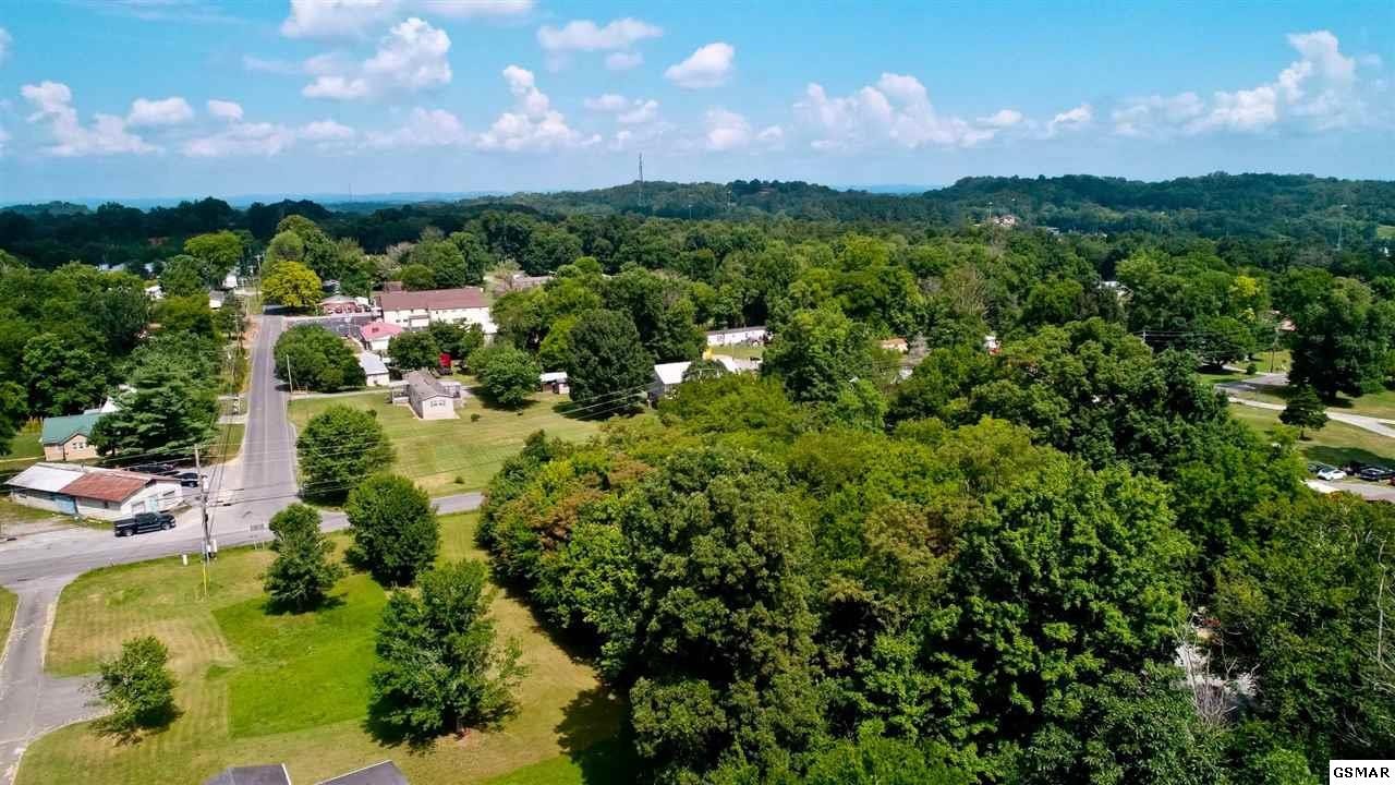 1802 Carson Springs Road Newport, TN 37821 - Photo 14 of 18 Gallery Image 14