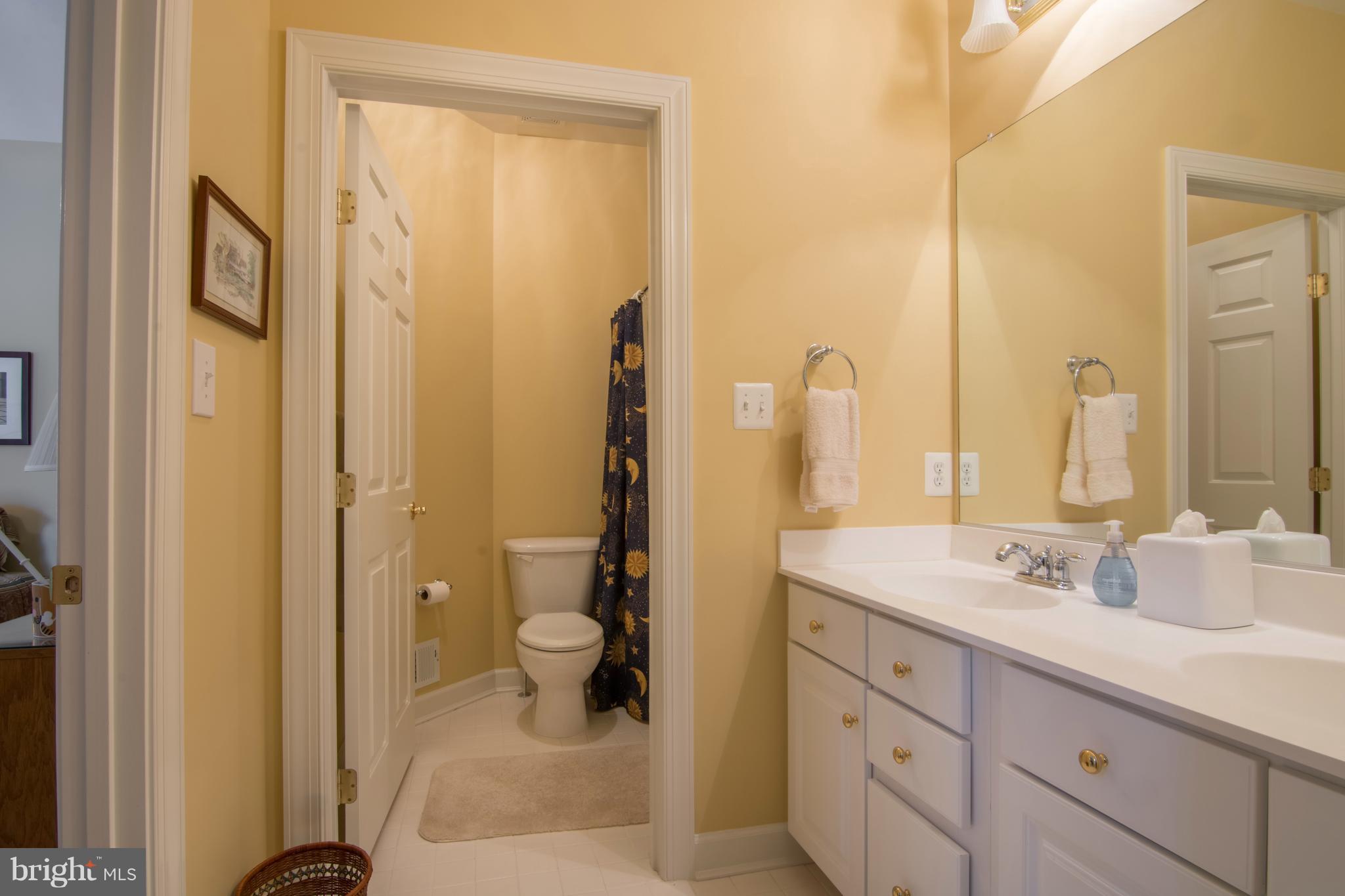 8427 Meadowsweet Road Baltimore, MD 21208 - Photo 23 of 30 UPPER LEVEL FULL BATH