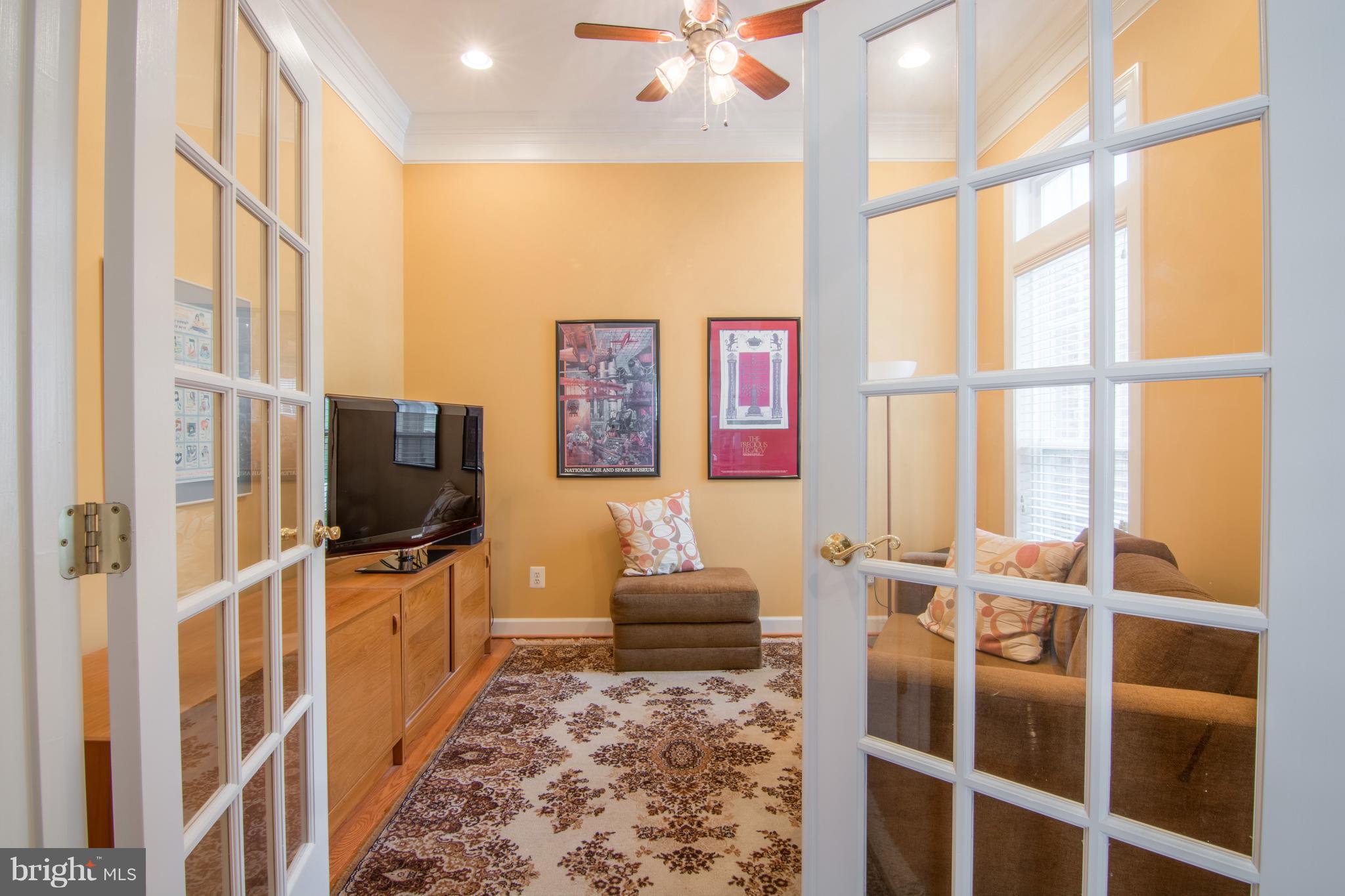 8427 Meadowsweet Road Baltimore, MD 21208 - Photo 5 of 30 IST FLOOR DEN OR STUDY