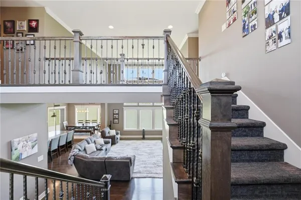 $1,300,000 | 10509 North Hedges Avenue, Kansas City, MO 64157