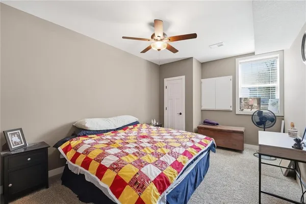 $1,300,000 | 10509 North Hedges Avenue, Kansas City, MO 64157