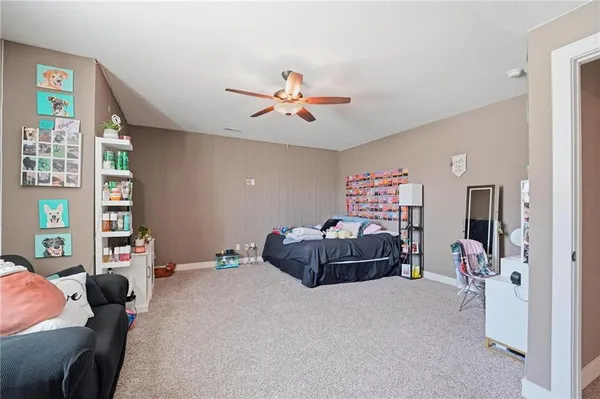 $1,300,000 | 10509 North Hedges Avenue, Kansas City, MO 64157
