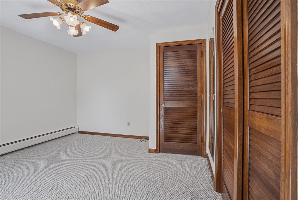 44 Tomlinson Road Attleboro, MA 02703 - Photo 15 of 35