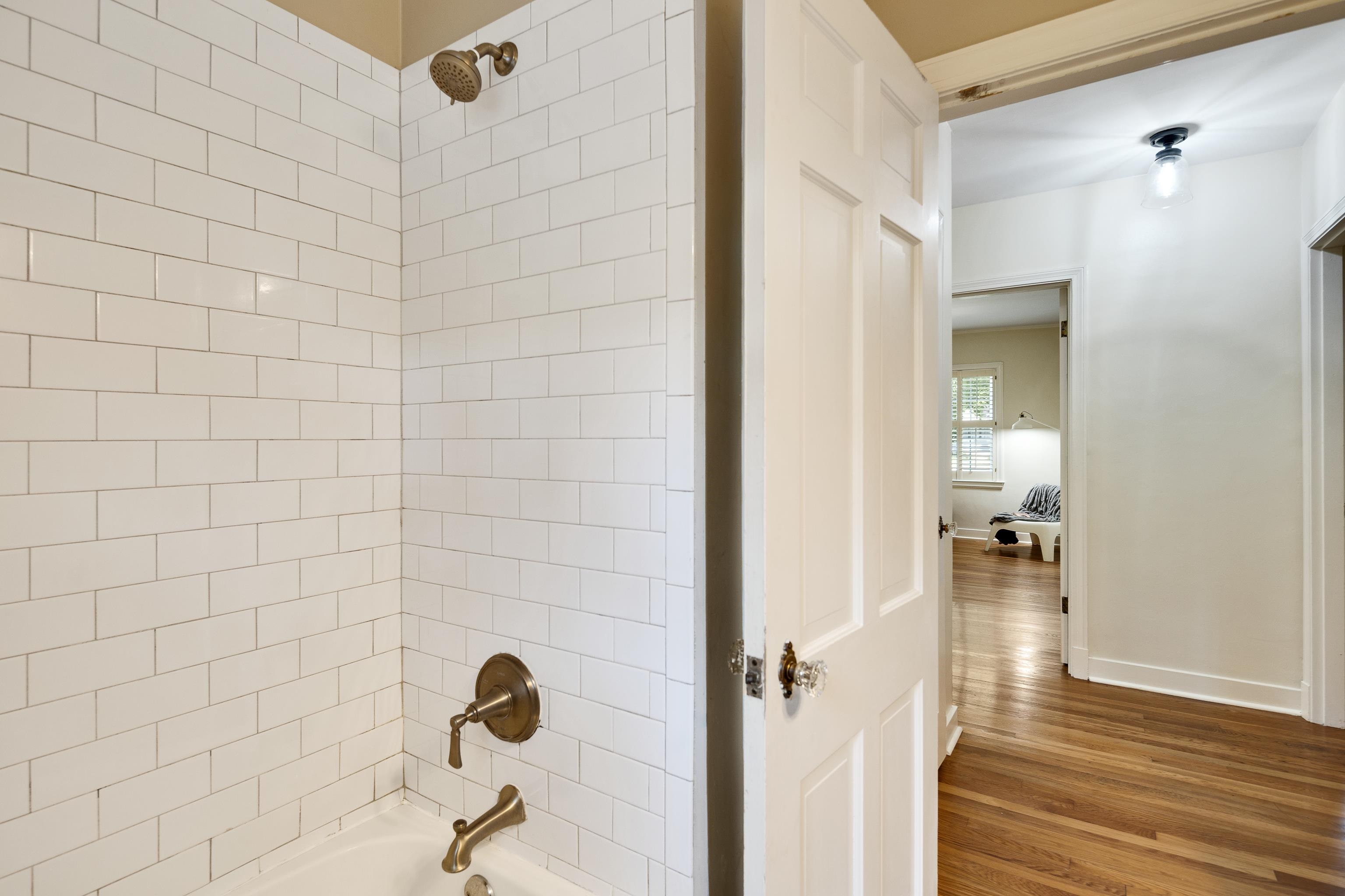73 North Goodlett Street Memphis, TN 38117 - Photo 21 of 36 a bathroom with a shower