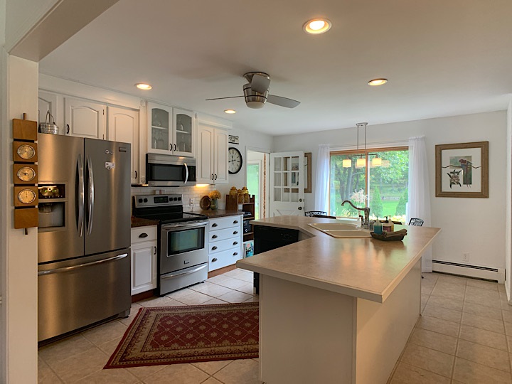 1124 Riverside Drive Owosso, MI 48867 - Photo 41 of 81 50025552-40.JPG