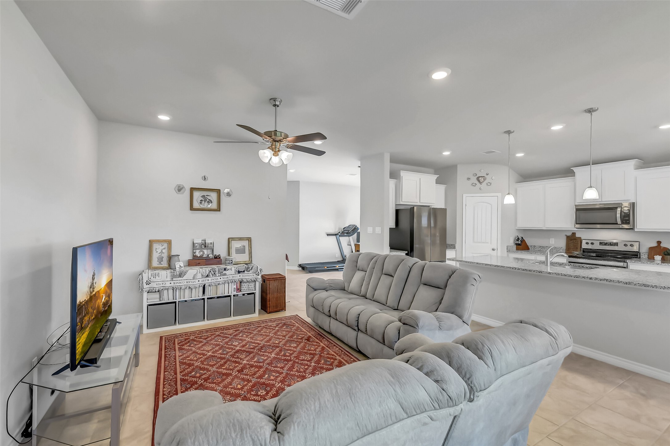 2136 Chief Street Bryan, TX 77807 - Photo 11 of 30 Gallery Image 11