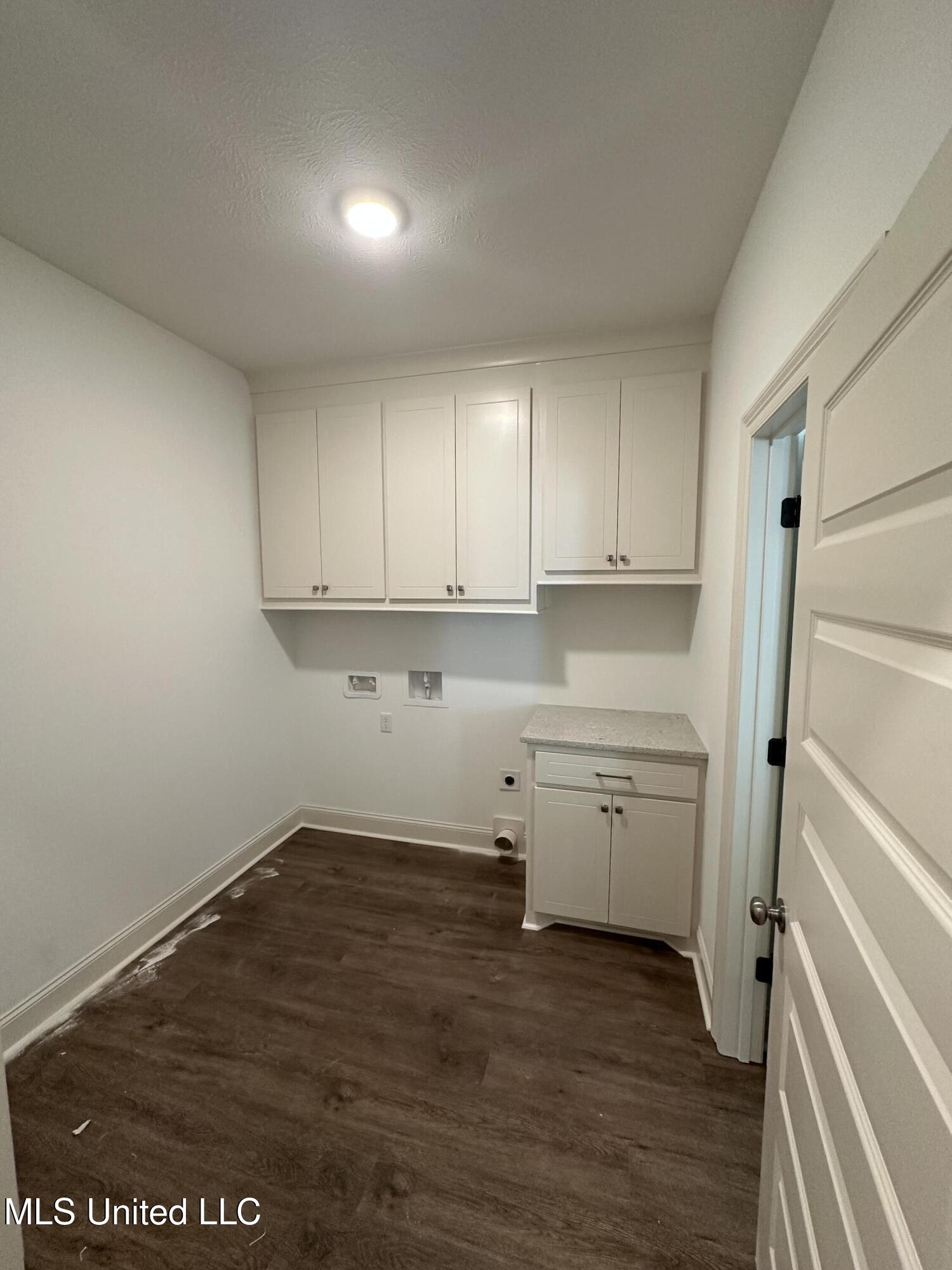 947 Riverside Lane Pearl, MS 39208 - Photo 8 of 10 IMG_1950