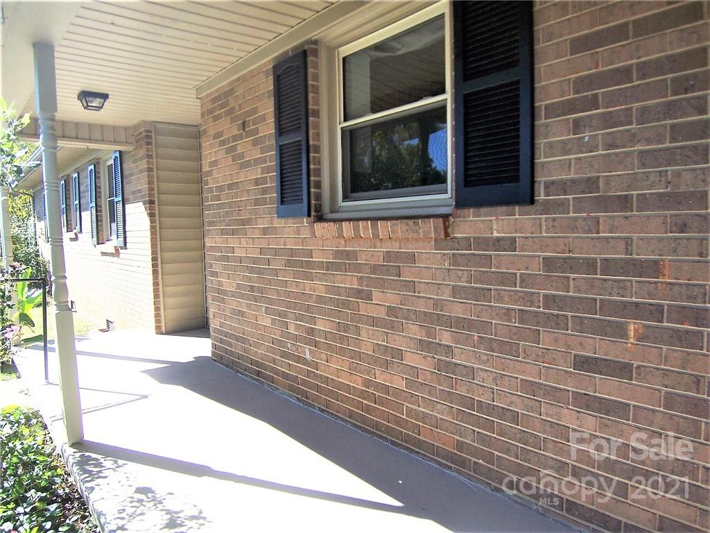 2576 South Post Road Shelby, NC 28152 - Photo 5 of 36 Gallery Image 5