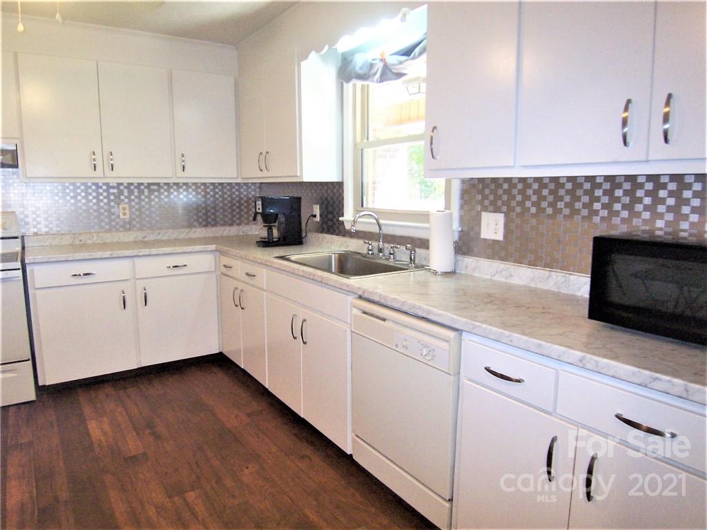 2576 South Post Road Shelby, NC 28152 - Photo 9 of 36 Gallery Image 9