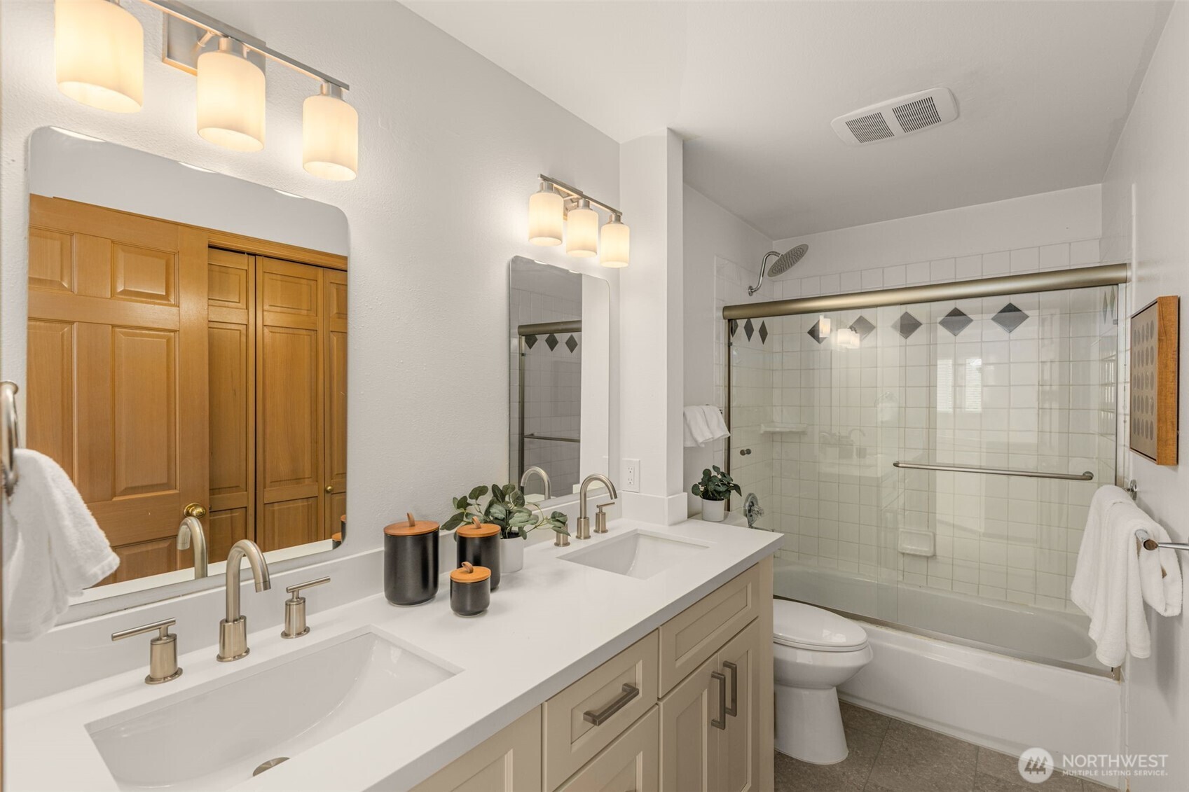 1917 237th Place Southeast Bothell, WA 98021 - Photo 25 of 37