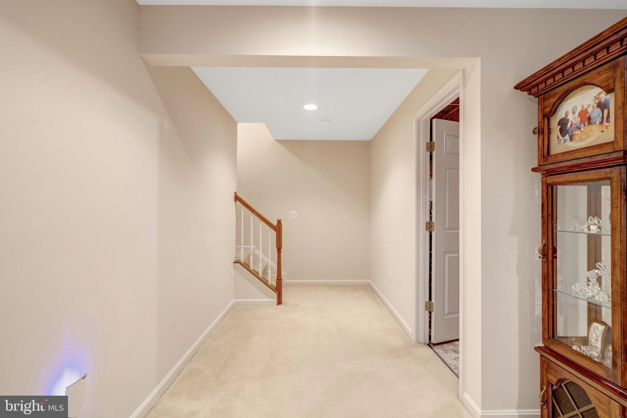 7726 Yalta Way Gainesville, VA 20155 - Photo 25 of 75