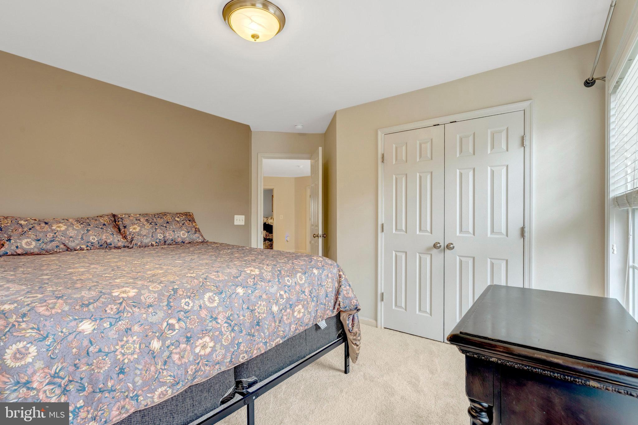 7726 Yalta Way Gainesville, VA 20155 - Photo 39 of 75