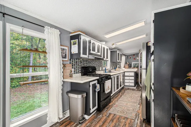 $215,000 | 8833 Paw Paw Trail, Howard City, MI 49329